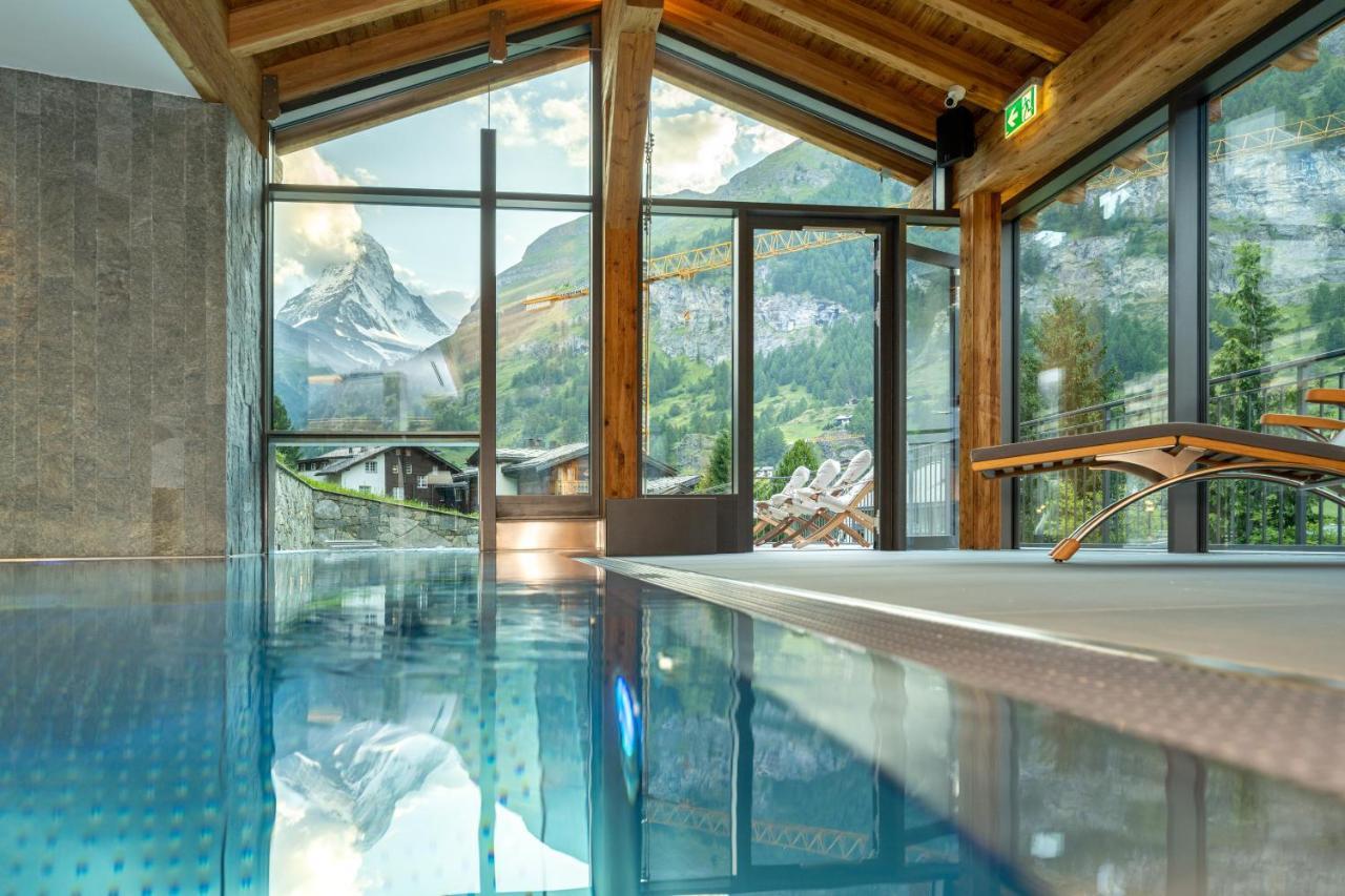 Luxury Residence Colosseo Zermatt Exterior foto